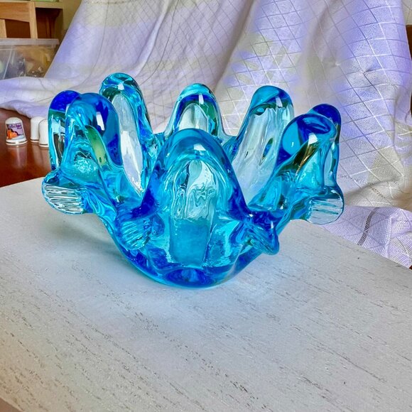 Vintage Blue Murano Style Nesting Bowl, Vintage Swung Glass Bowl Blue Home Decor - Picture 1 of 10